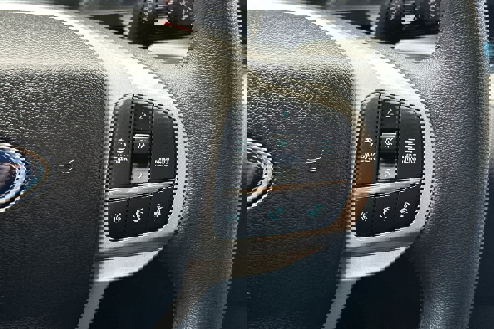 Used 2023 Ford Explorer XLT w/ Equipment Group 202A image 28