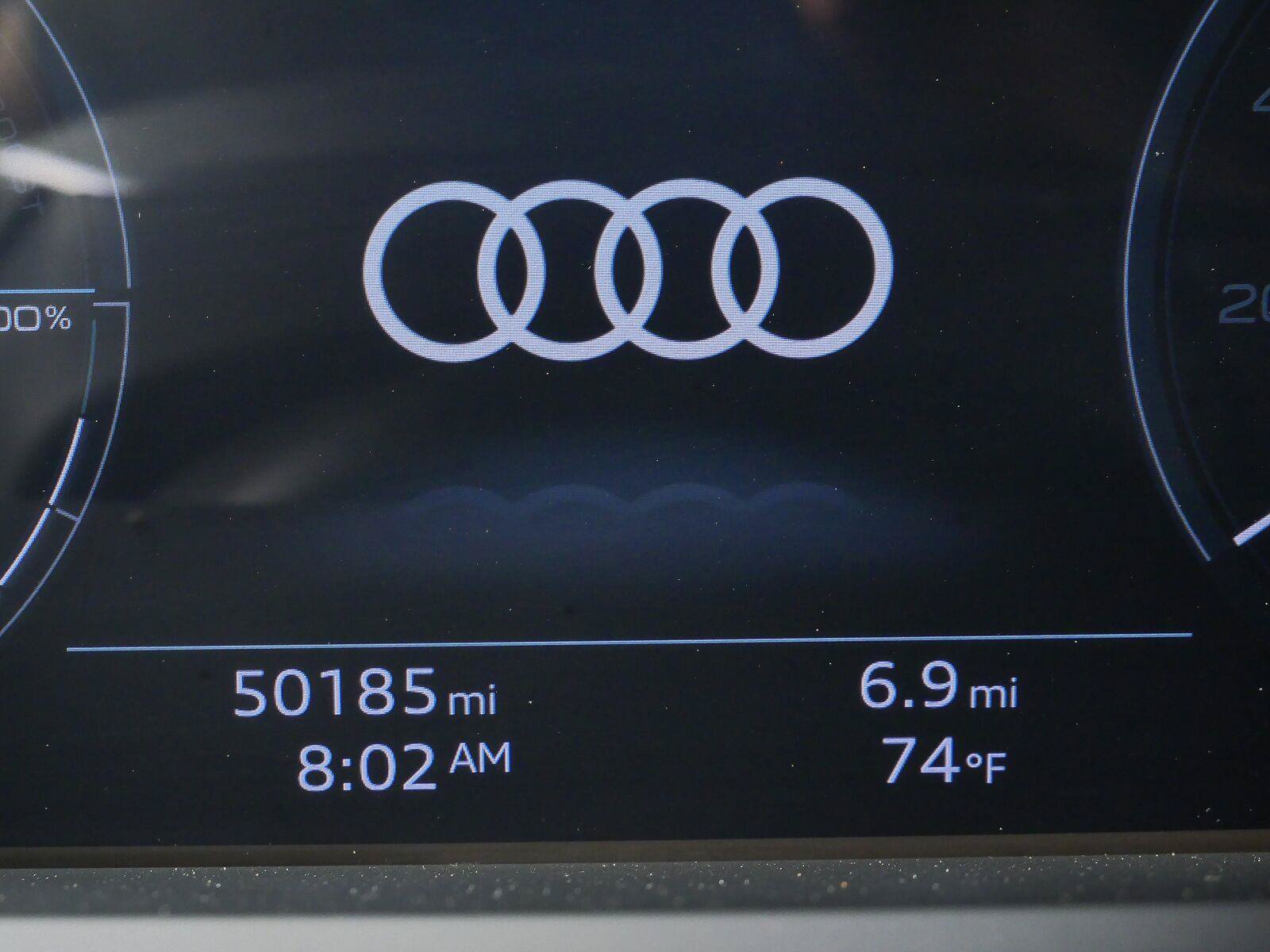 Used 2023 Audi e-tron Premium Plus w/ Premium Plus Package AWD/4WD image 10