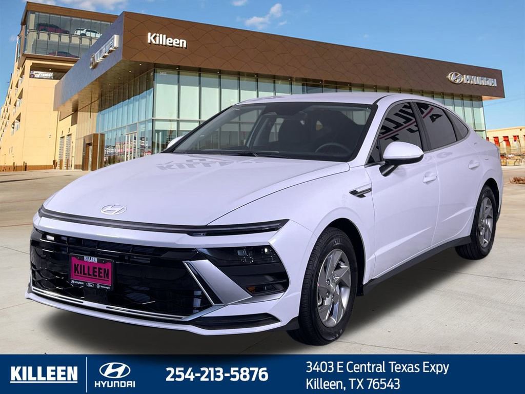 Used 2025 Hyundai Sonata SE image 4