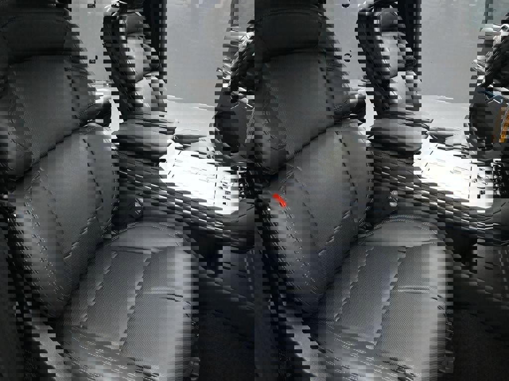 New 2025 Lincoln Navigator L Reserve w/ Jet Appearance Package image 30