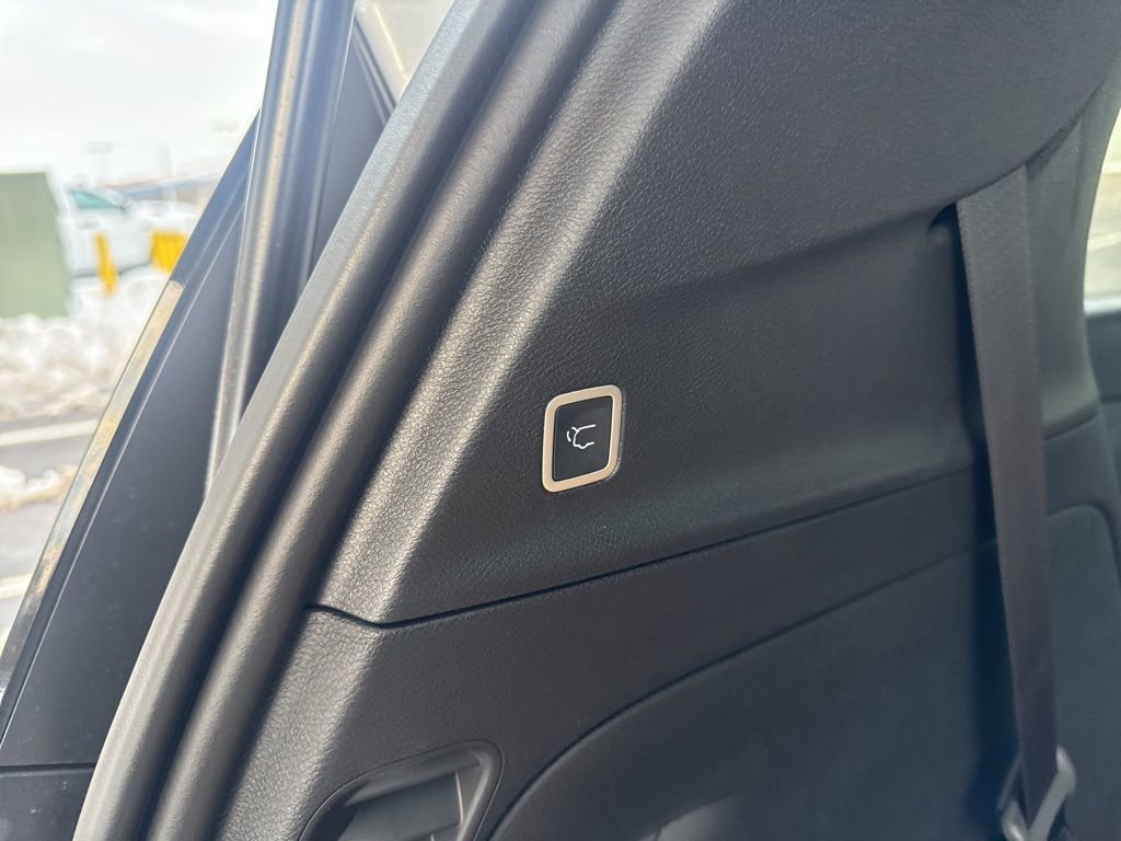 New 2026 Chrysler Pacifica Limited w/ S Appearance Package image 37