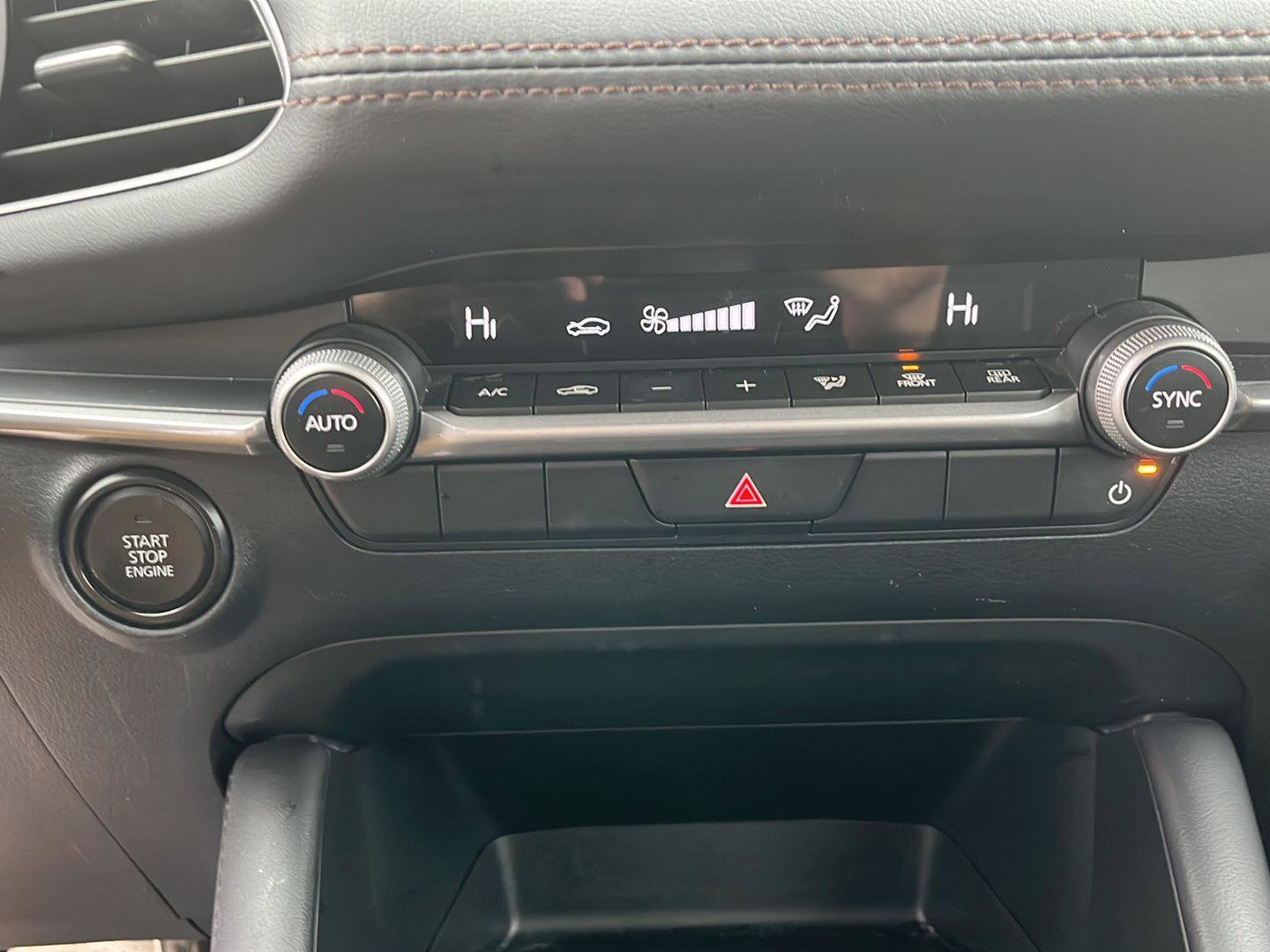 Used 2025 MAZDA MAZDA3 s image 19