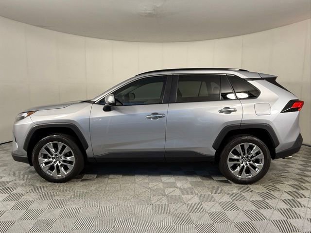 Used 2023 Toyota RAV4 Limited w/ Limited Grade Weather Package FWD image 3