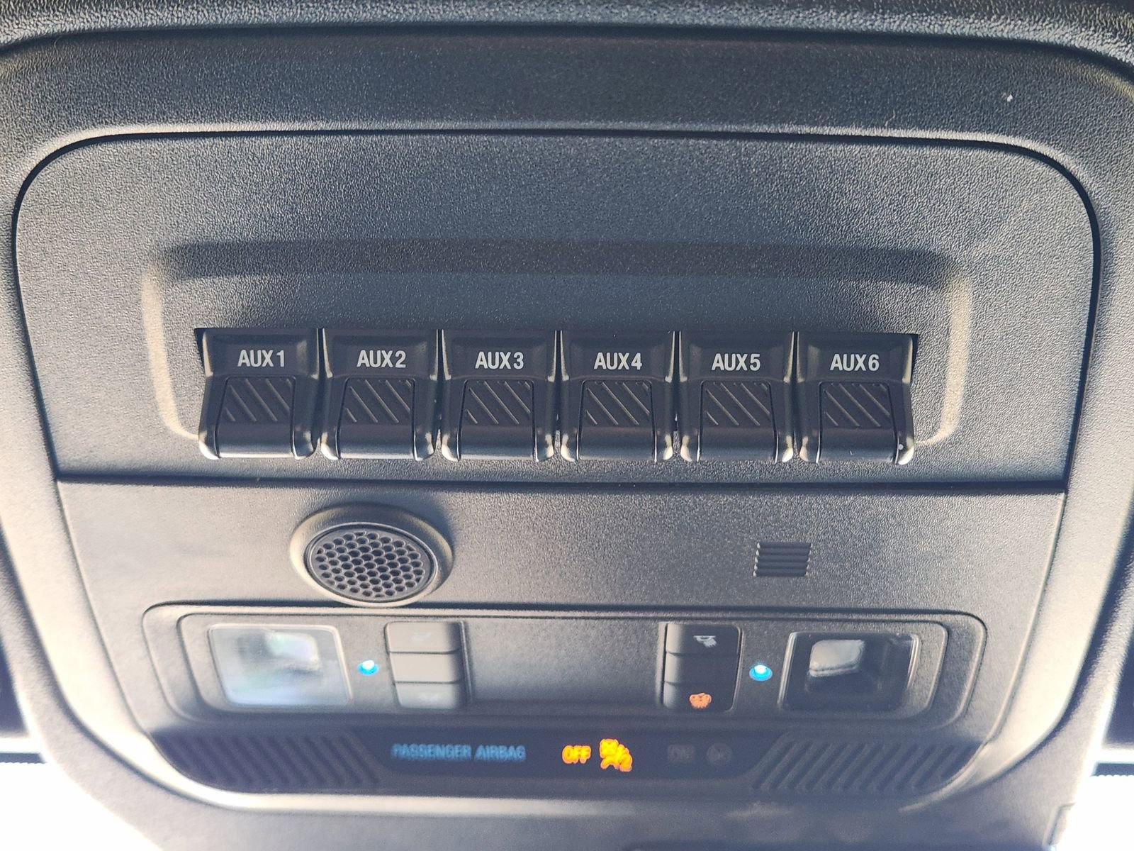 Used 2023 Ford Bronco Wildtrak image 21