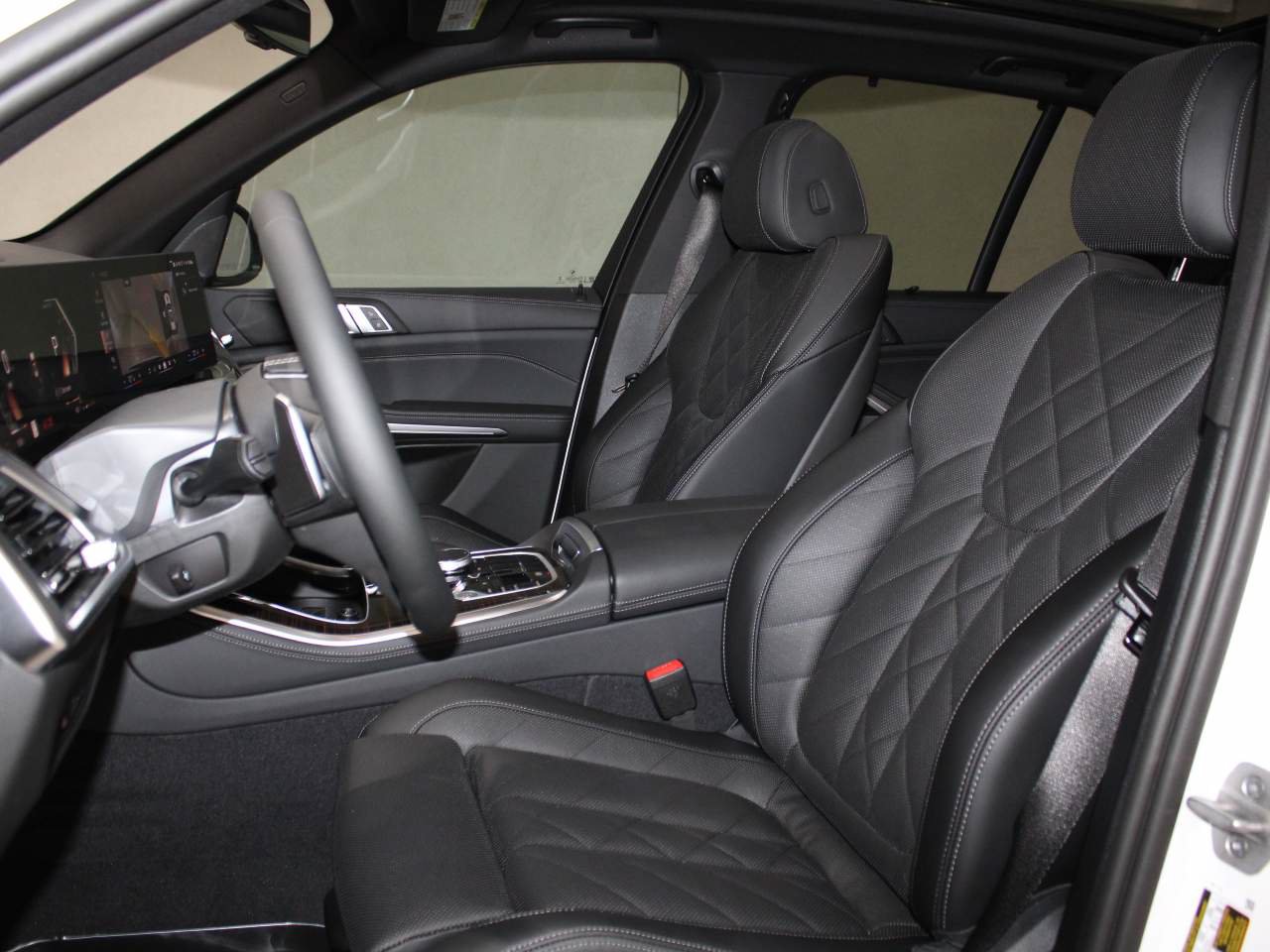 Used 2026 BMW X5 sDrive40i w/ Premium Package RWD image 12