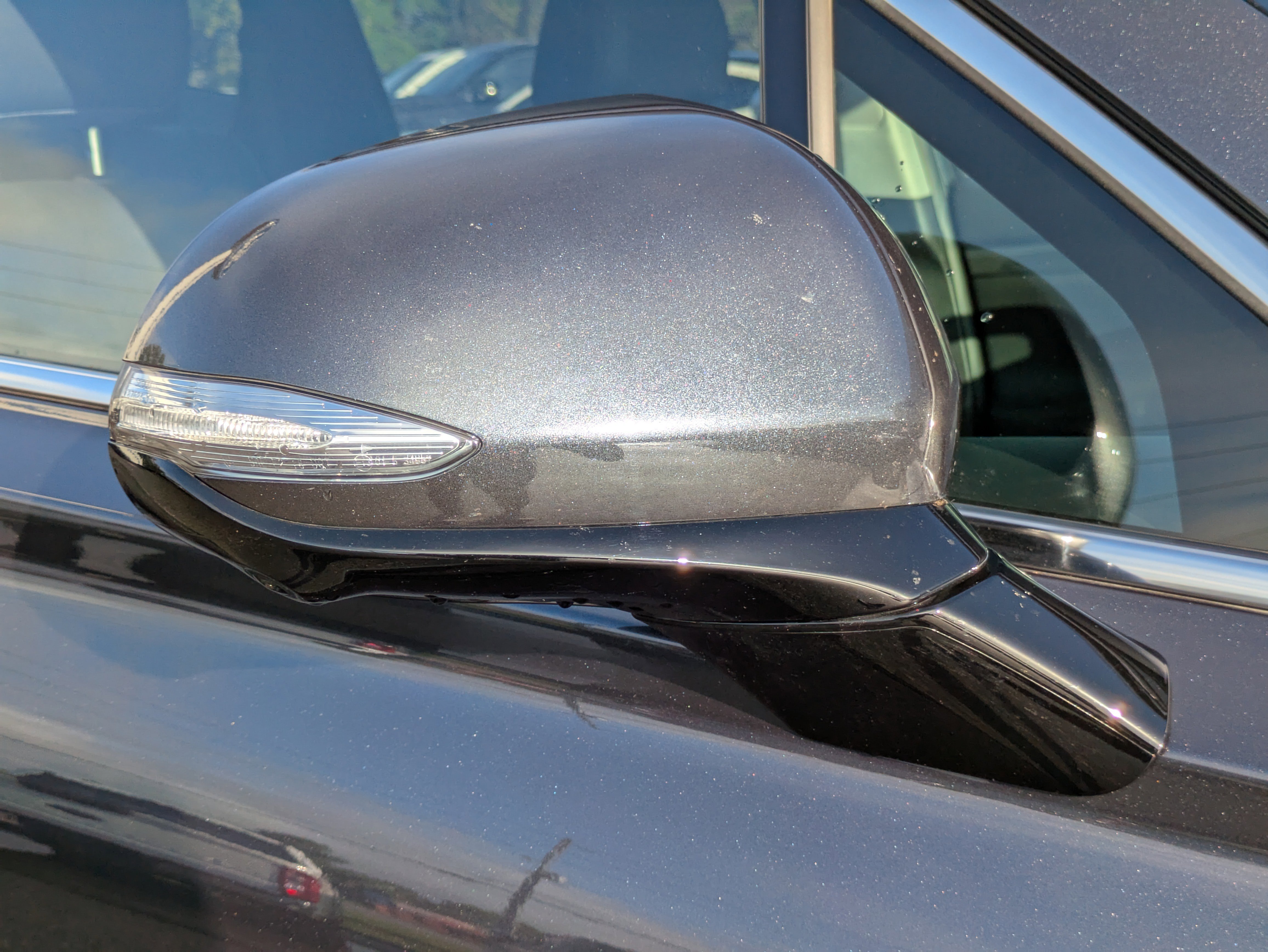 Used 2023 Hyundai Santa Fe Limited image 11