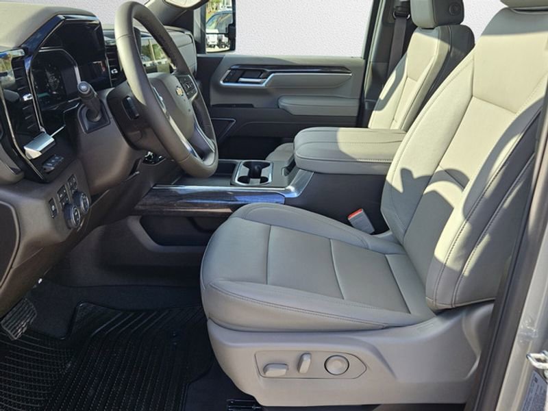 New 2026 Chevrolet Silverado 3500 LTZ w/ LTZ Plus Package image 7