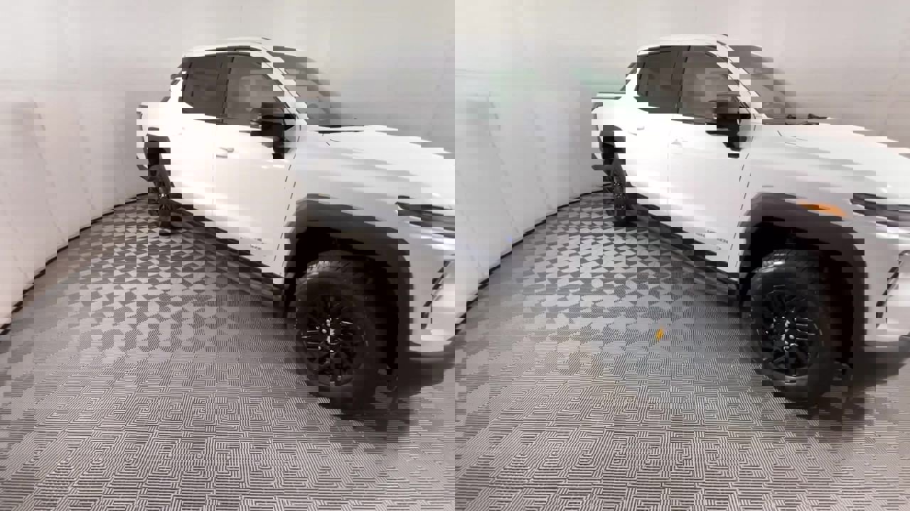 New 2025 Chevrolet Silverado EV LT image 62