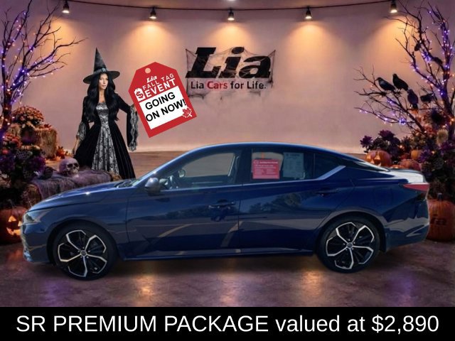 Certified 2024 Nissan Altima 2.5 SR w/ SR Premium Package FWD image 2