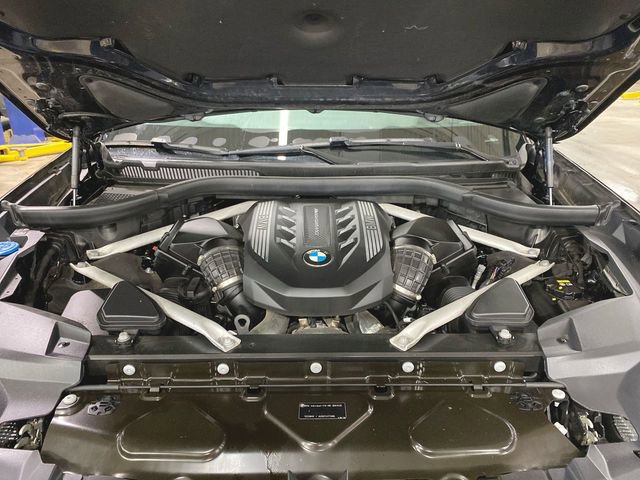 Used 2020 BMW X7 M50i image 30