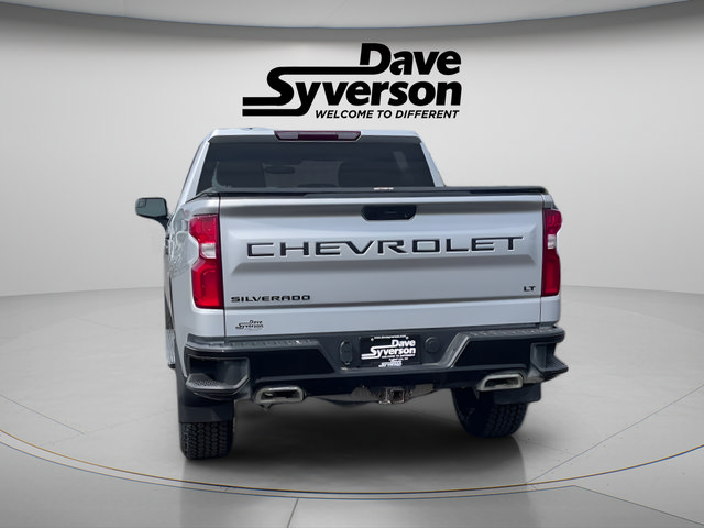 Used 2022 Chevrolet Silverado 1500 LT Trail Boss w/ LPO, Dark Essentials Package AWD/4WD image 4