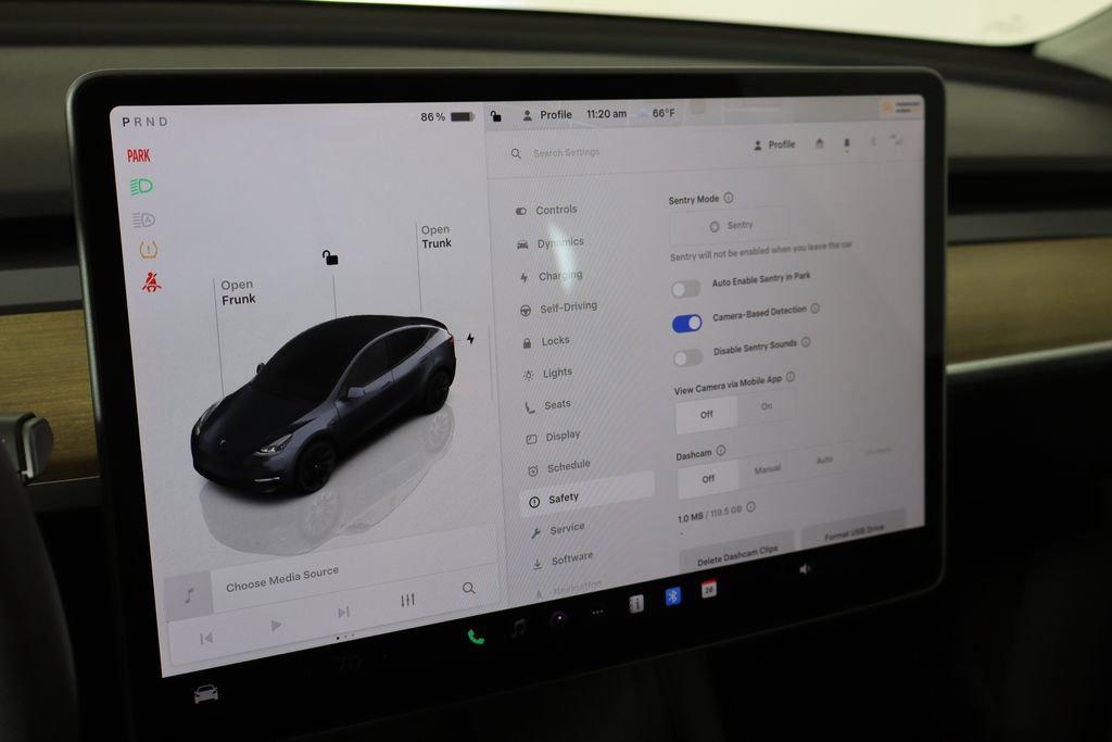 Used 2023 Tesla Model Y Long Range AWD/4WD image 31