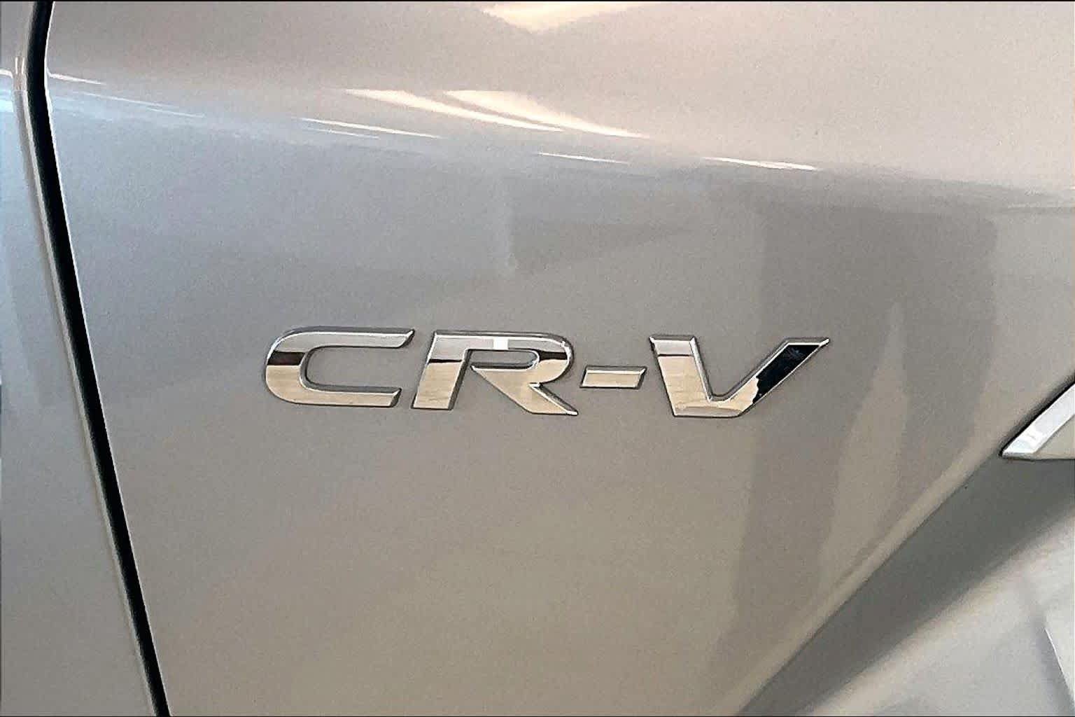 Used 2020 Honda CR-V Touring image 29