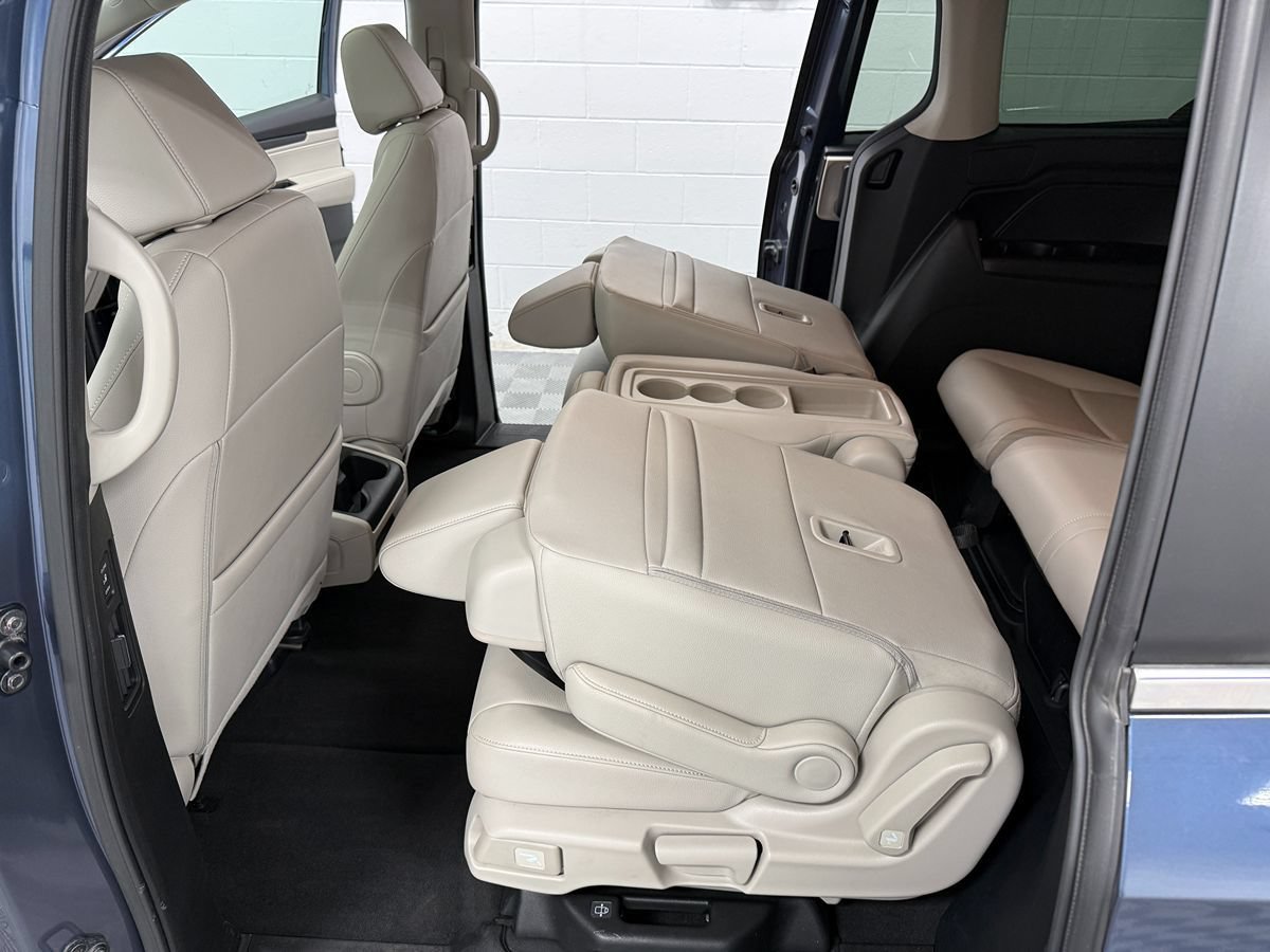 Used 2025 Honda Odyssey EX-L image 14