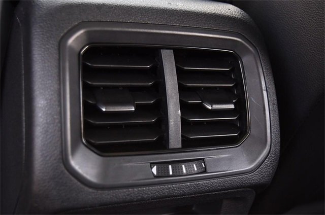 Used 2020 Volkswagen Tiguan SEL w/ Tiguan Two-Row MDO Package image 25