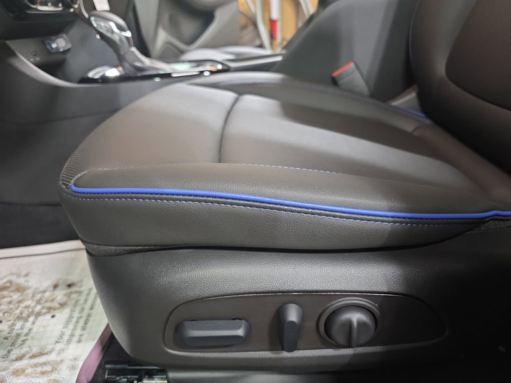 New 2026 Buick Encore GX Sport Touring w/ Advanced Technology Package image 30