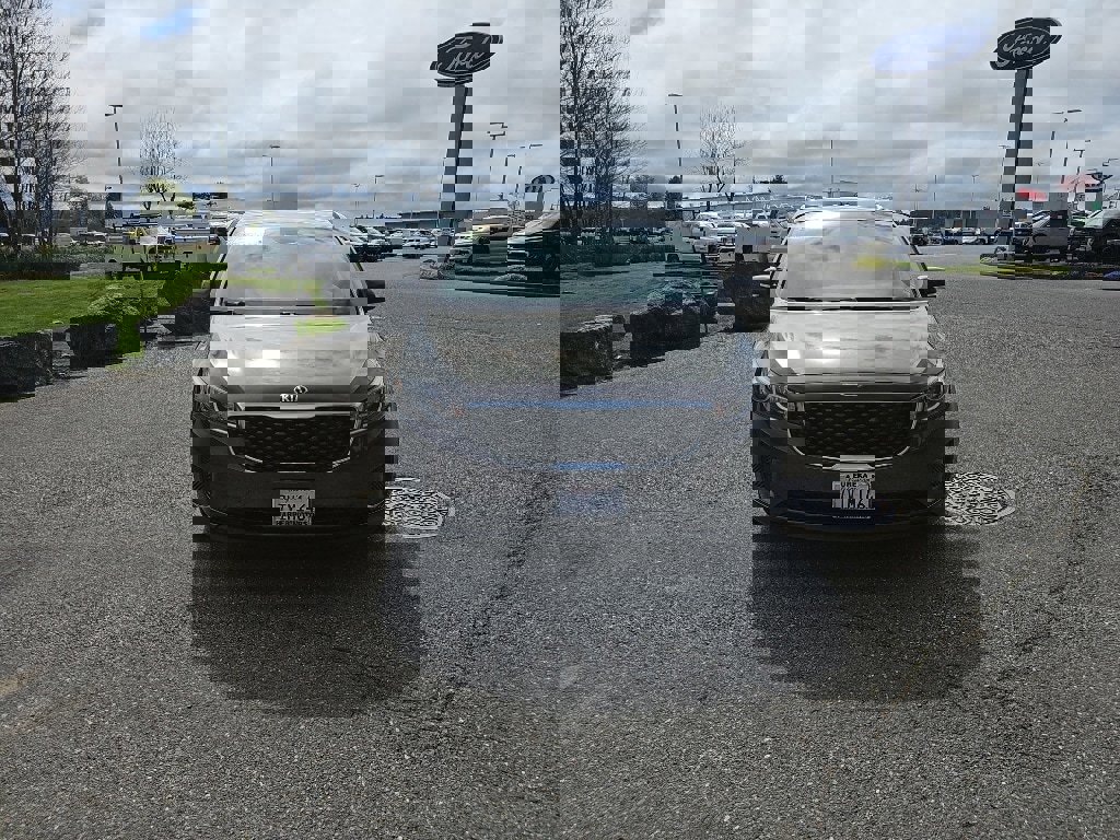 Used 2016 Kia Sedona LX w/ Option Group 020 image 9