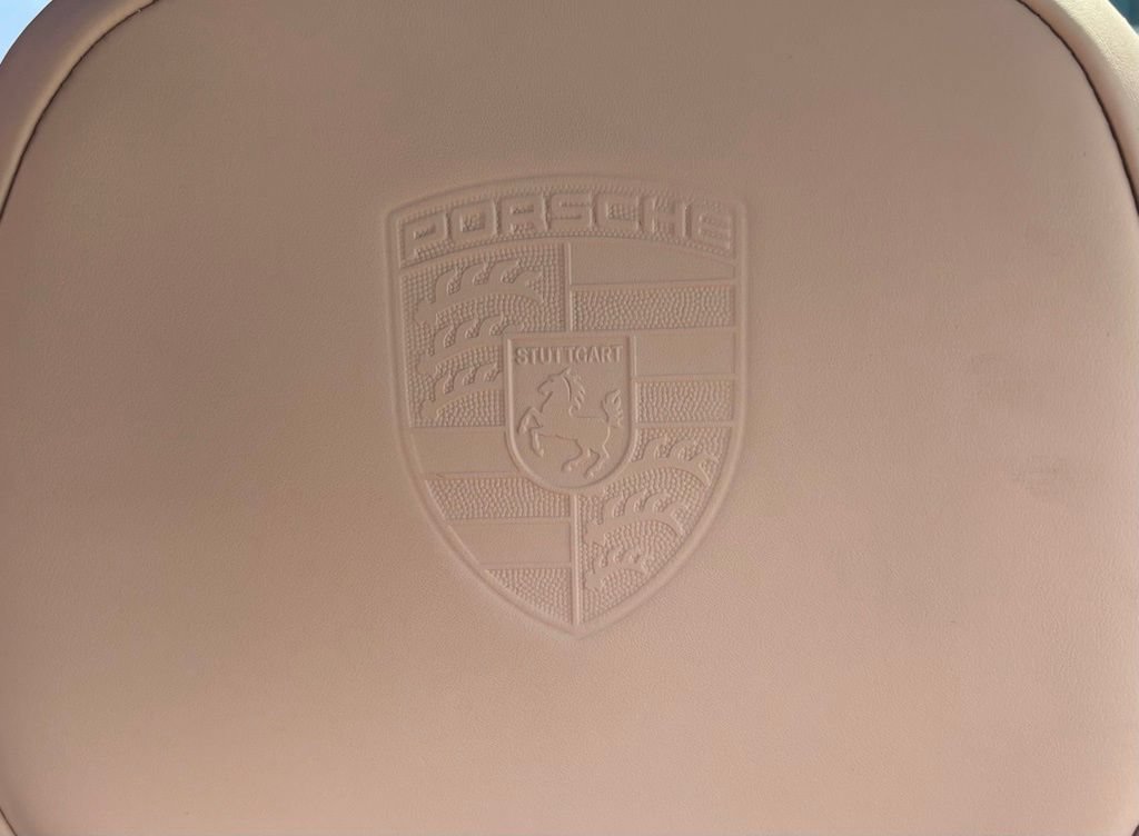 Certified 2023 Porsche Cayenne S Platinum AWD/4WD image 36