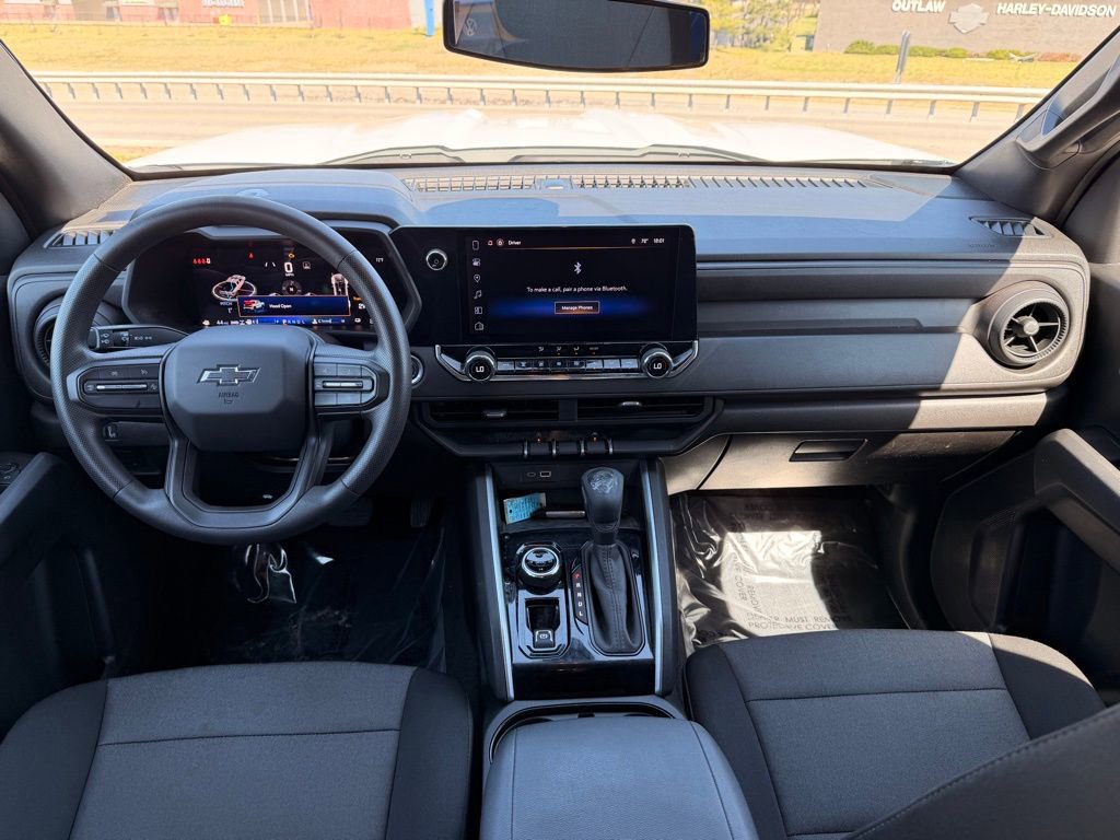 Used 2025 Chevrolet Colorado Trail Boss image 26