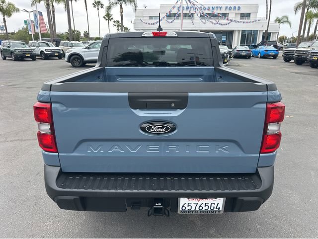 Used 2025 Ford Maverick XLT w/ Black Appearance Package image 5