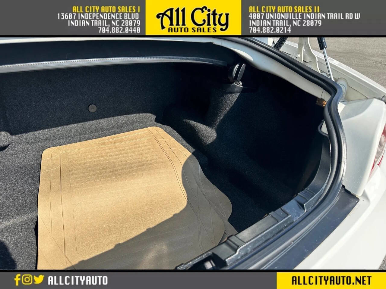 Used 2005 BMW Z4 2.5i image 27