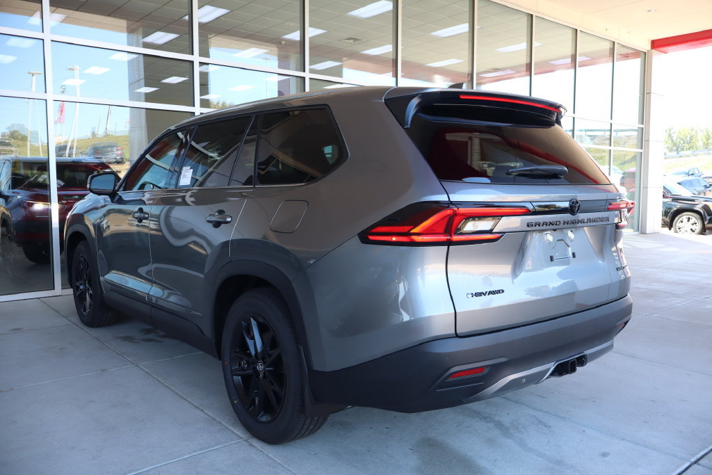 New 2026 Toyota Grand Highlander AWD Hybrid image 6