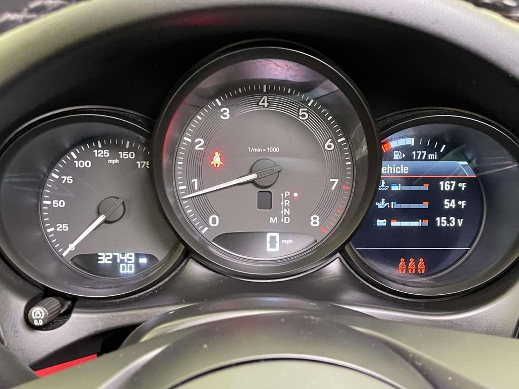 Used 2023 Porsche Macan image 46