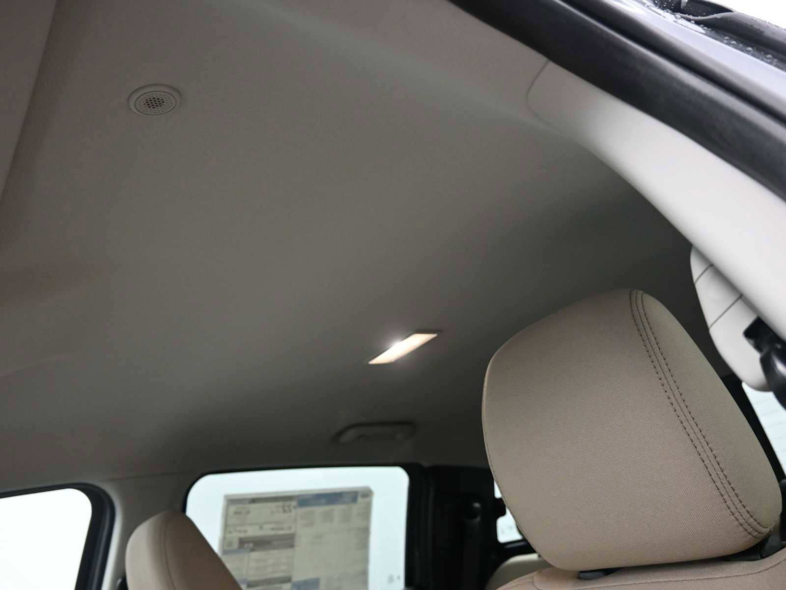 New 2025 Ford Ranger XLT w/ Equipment Group 301A High image 28