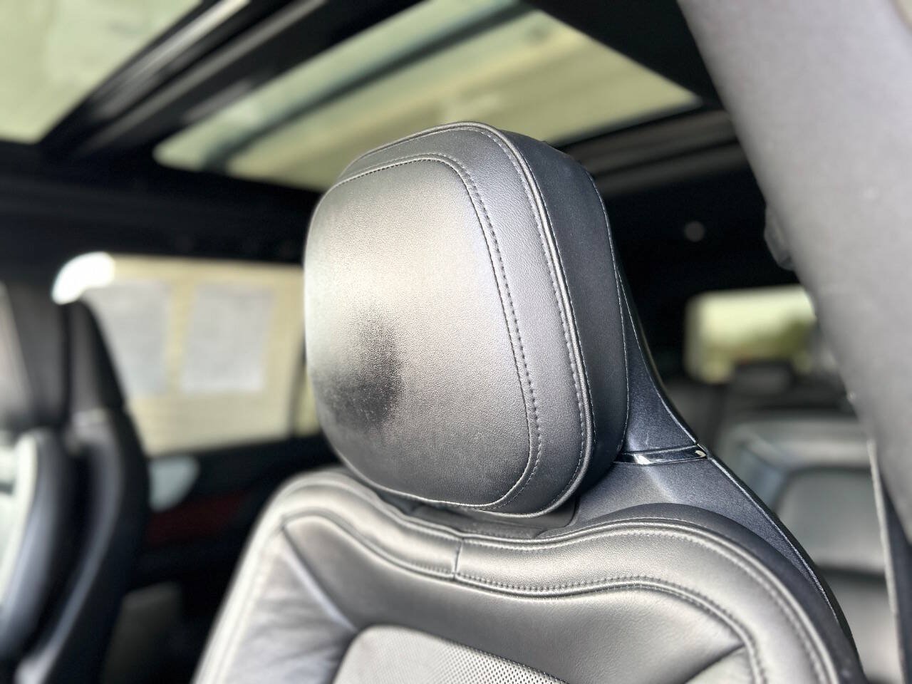 Used 2018 Lincoln Navigator L Reserve w/ Technology Package AWD/4WD image 43