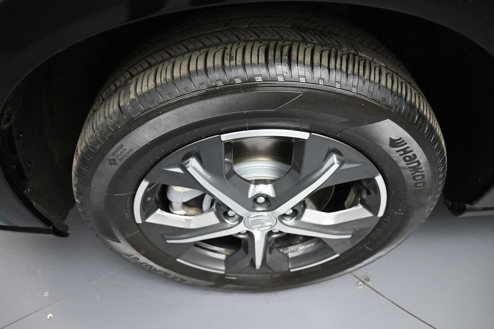 Used 2024 Honda HR-V EX-L image 13