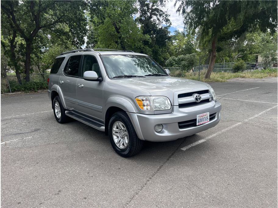 Used 2006 Toyota Sequoia SR5 RWD image 1