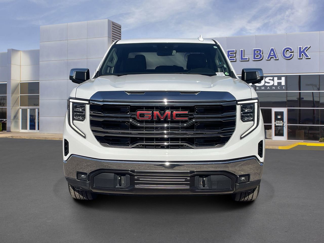 Used 2024 GMC Sierra 1500 SLT image 9