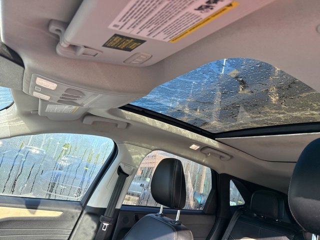 Used 2022 Ford Escape Titanium w/ Titanium Elite Package image 12