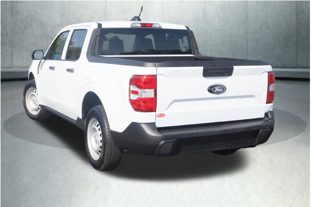 Used 2025 Ford Maverick XL w/ Equipment Group 101A AWD/4WD image 15