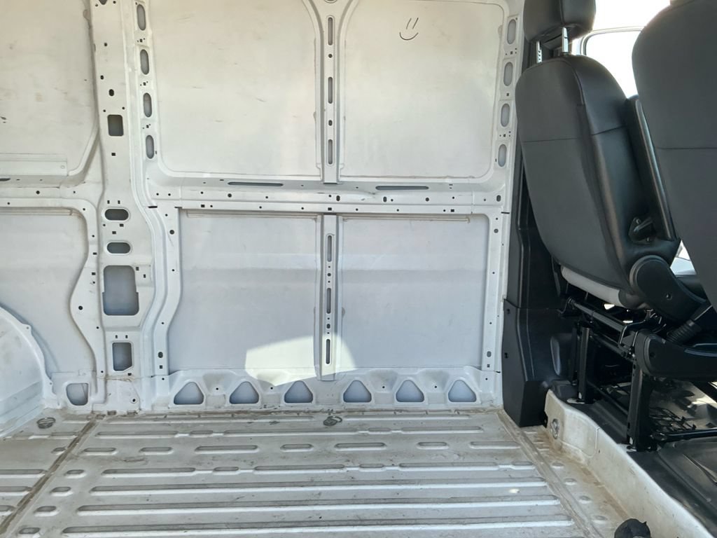 Used 2025 RAM ProMaster 2500 w/ Convenience Group FWD image 19