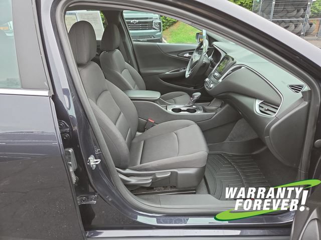 Used 2022 Chevrolet Malibu RS FWD image 14
