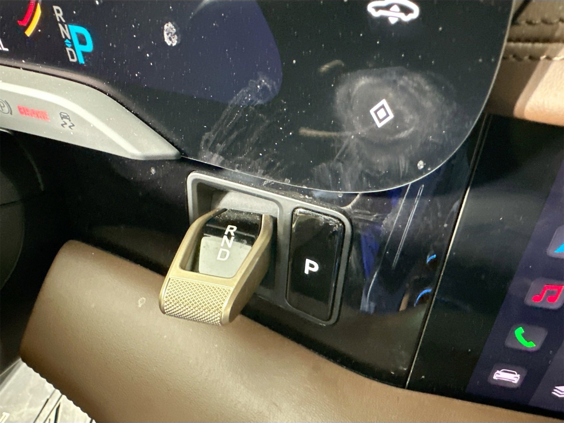 Certified 2021 Porsche Taycan 4S image 34