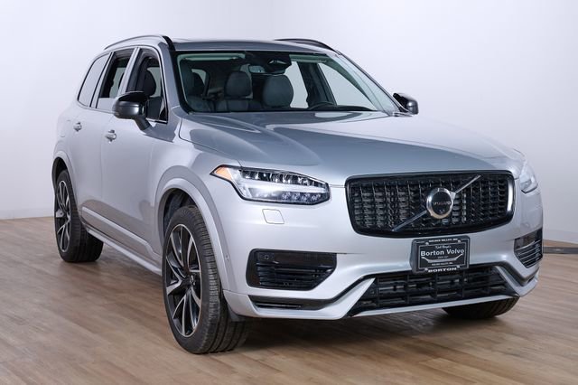 Used 2023 Volvo XC90 T8 Ultimate image 3