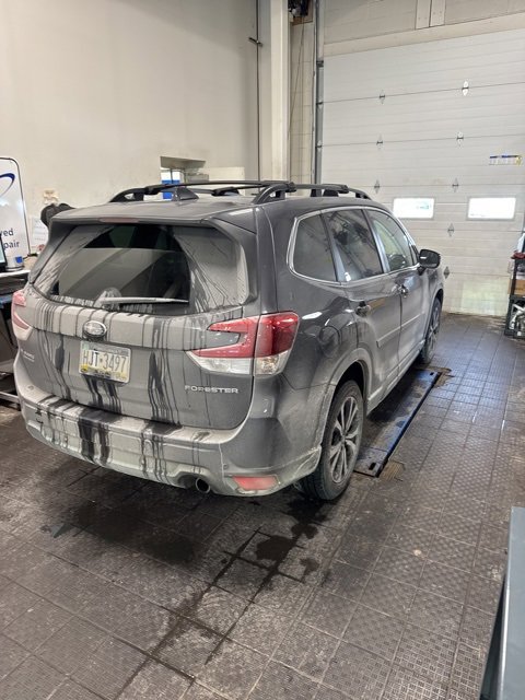 Used 2022 Subaru Forester Limited image 16