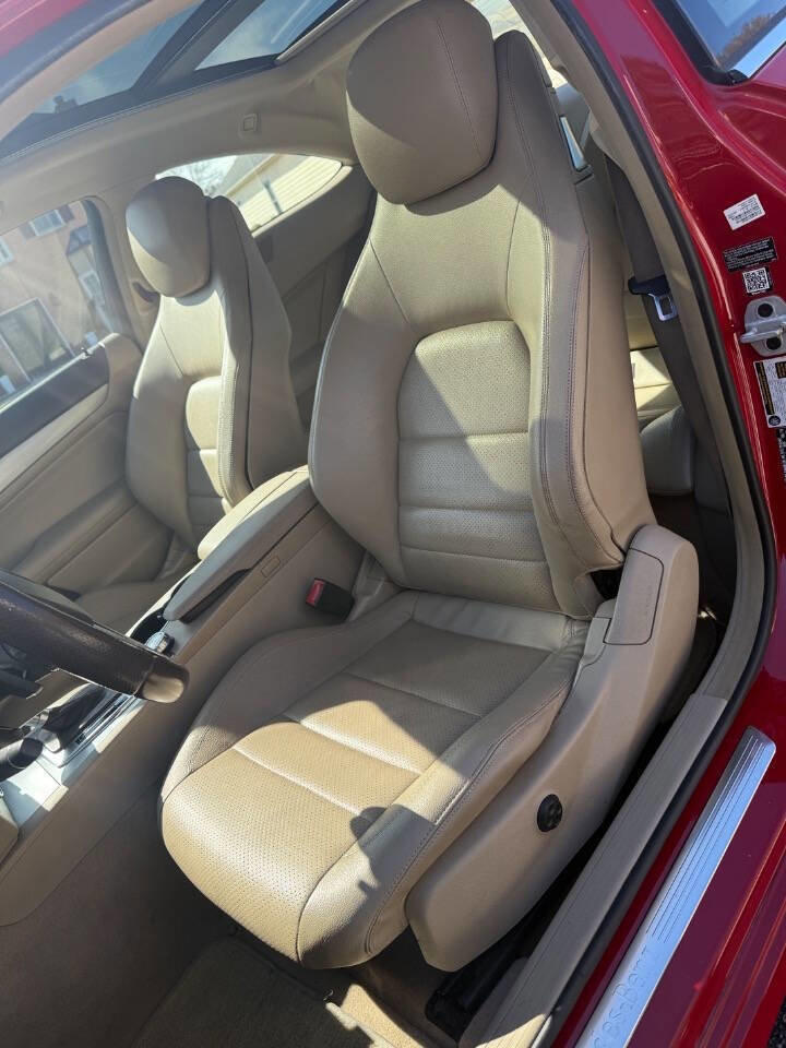 Used 2015 Mercedes-Benz C 250 Coupe image 17