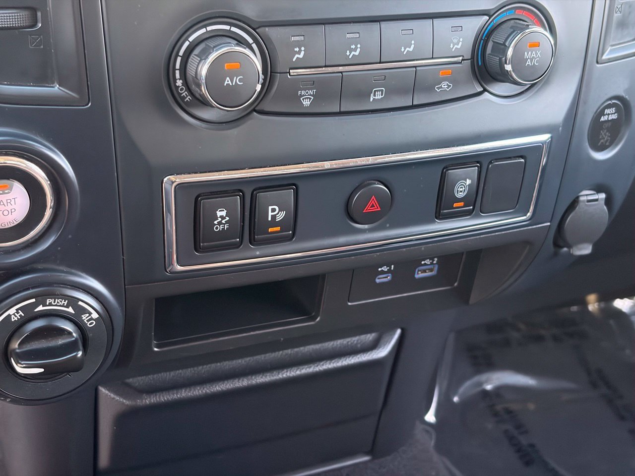 Certified 2023 Nissan Titan SV AWD/4WD image 26