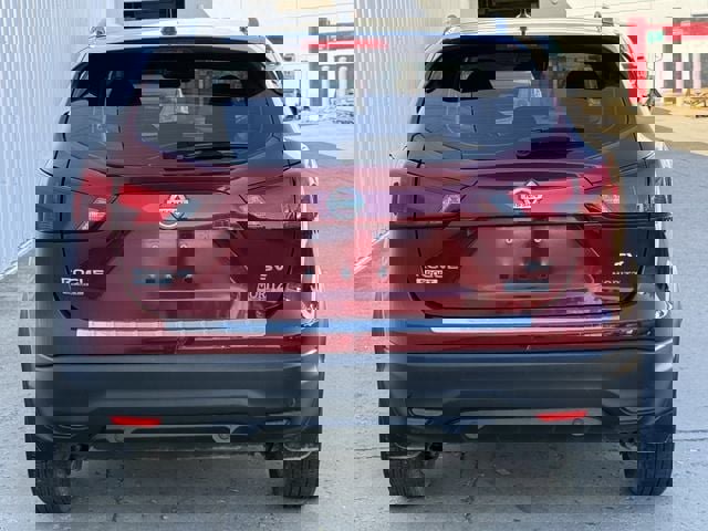 Used 2019 Nissan Rogue Sport SV w/ Technology Package image 5