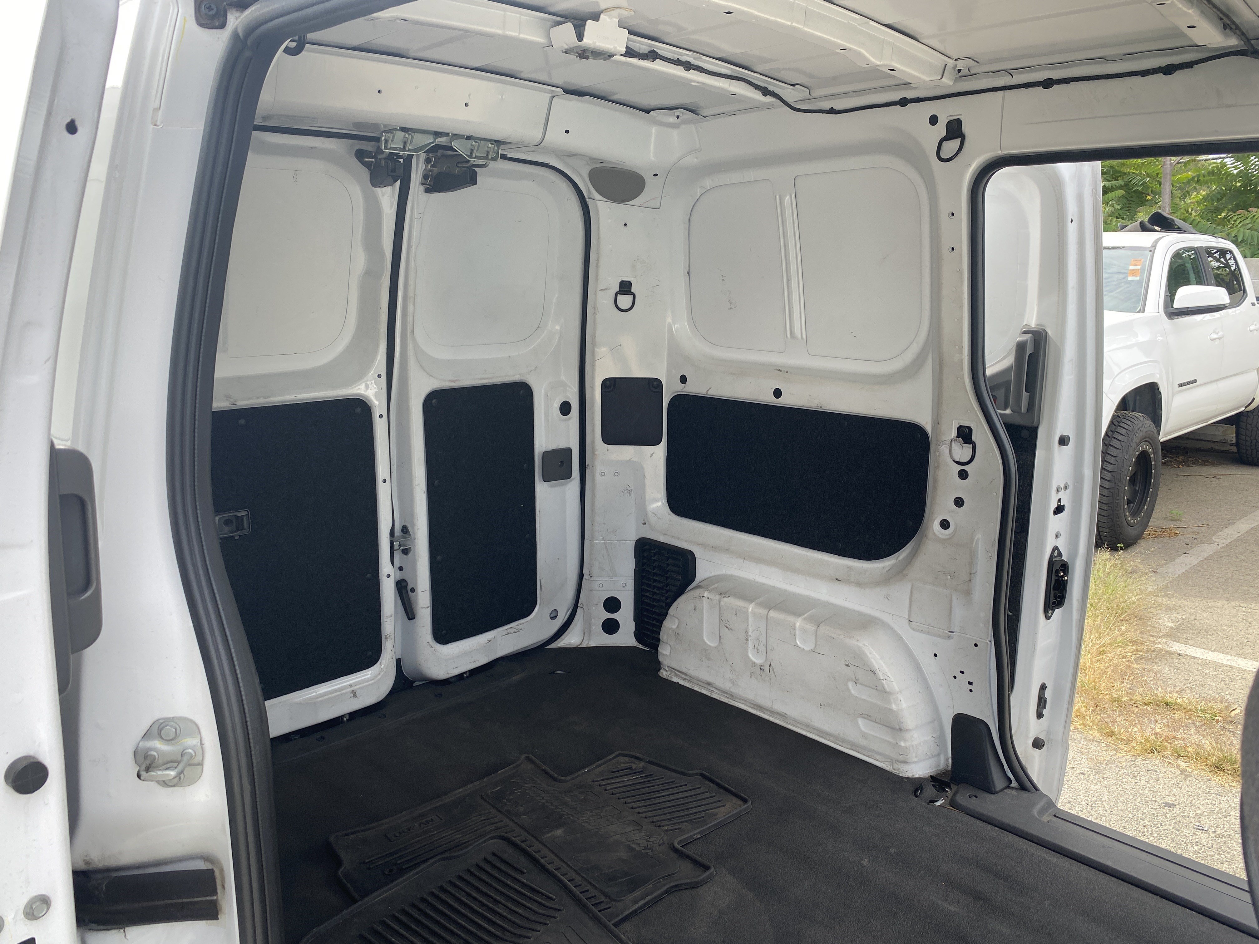 Used 2021 Nissan NV200 SV FWD image 20