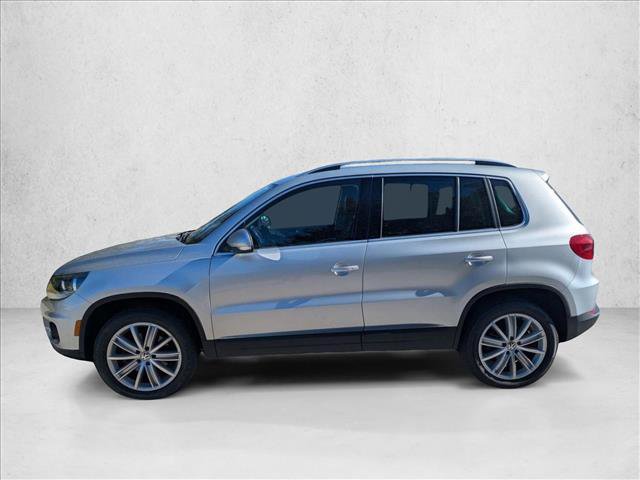 Used 2014 Volkswagen Tiguan SE image 9