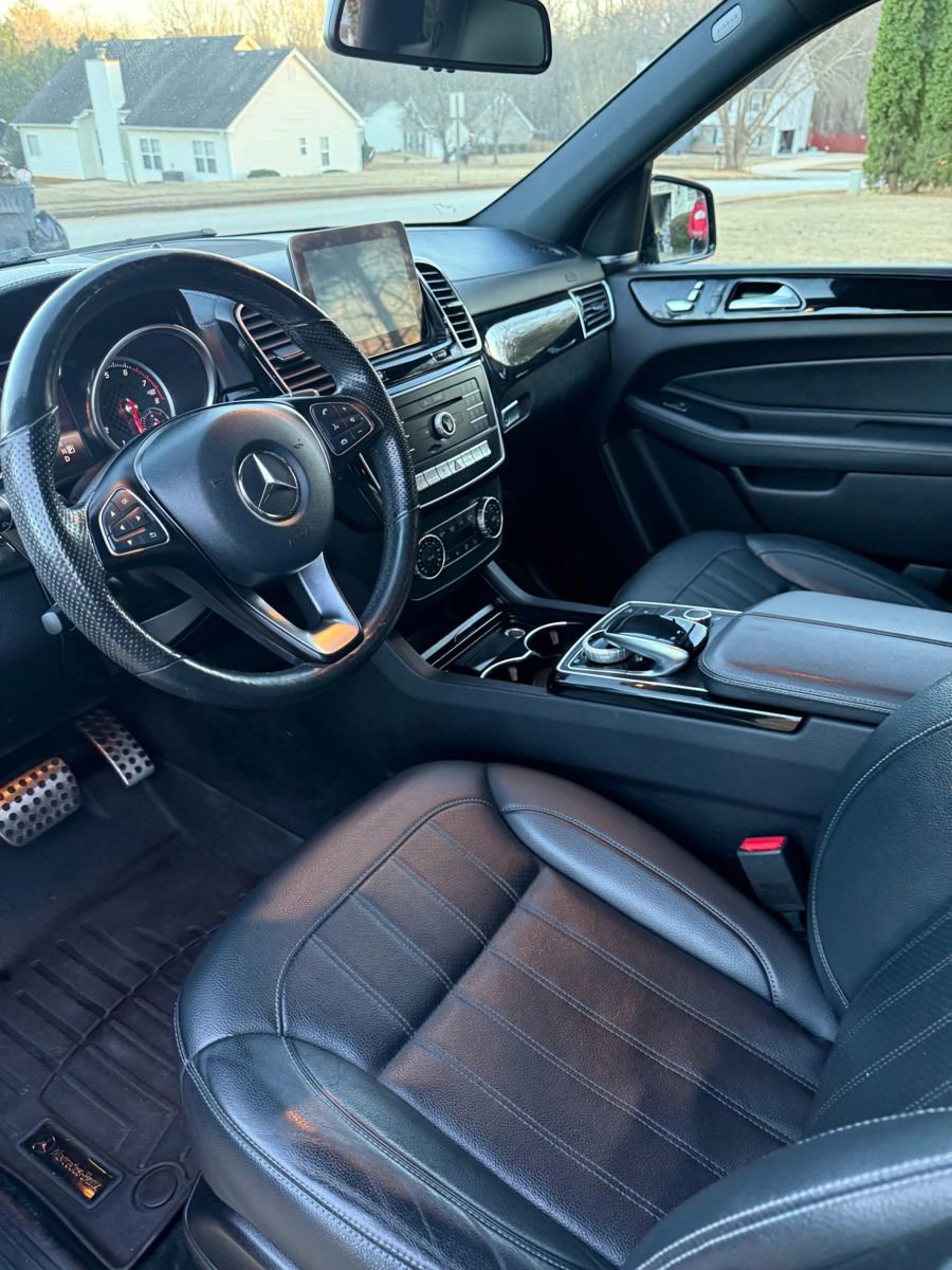 Used 2017 Mercedes-Benz GLE 43 AMG 4MATIC image 23