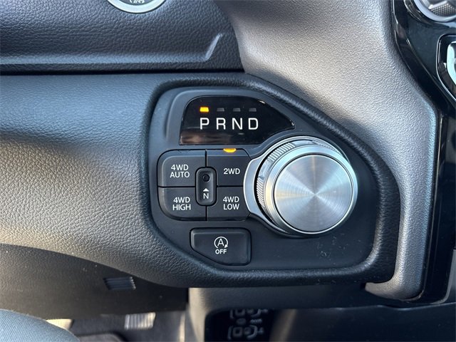 Used 2025 RAM 1500 Laramie image 30