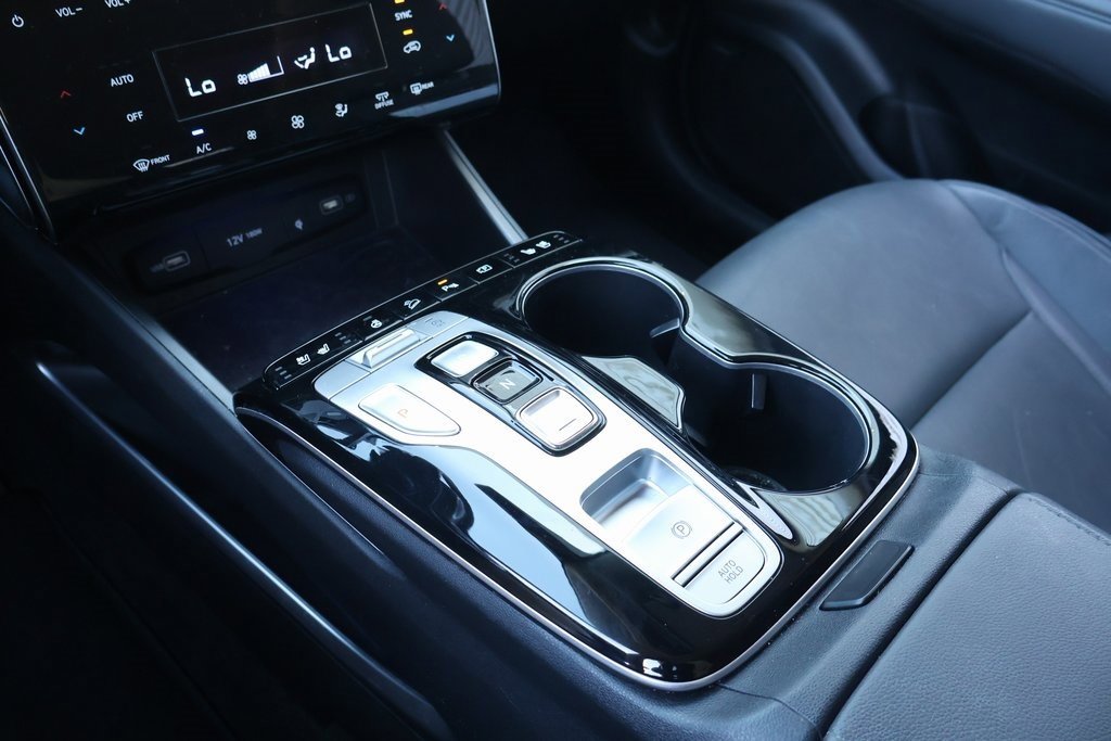 Used 2022 Hyundai Tucson Limited image 28
