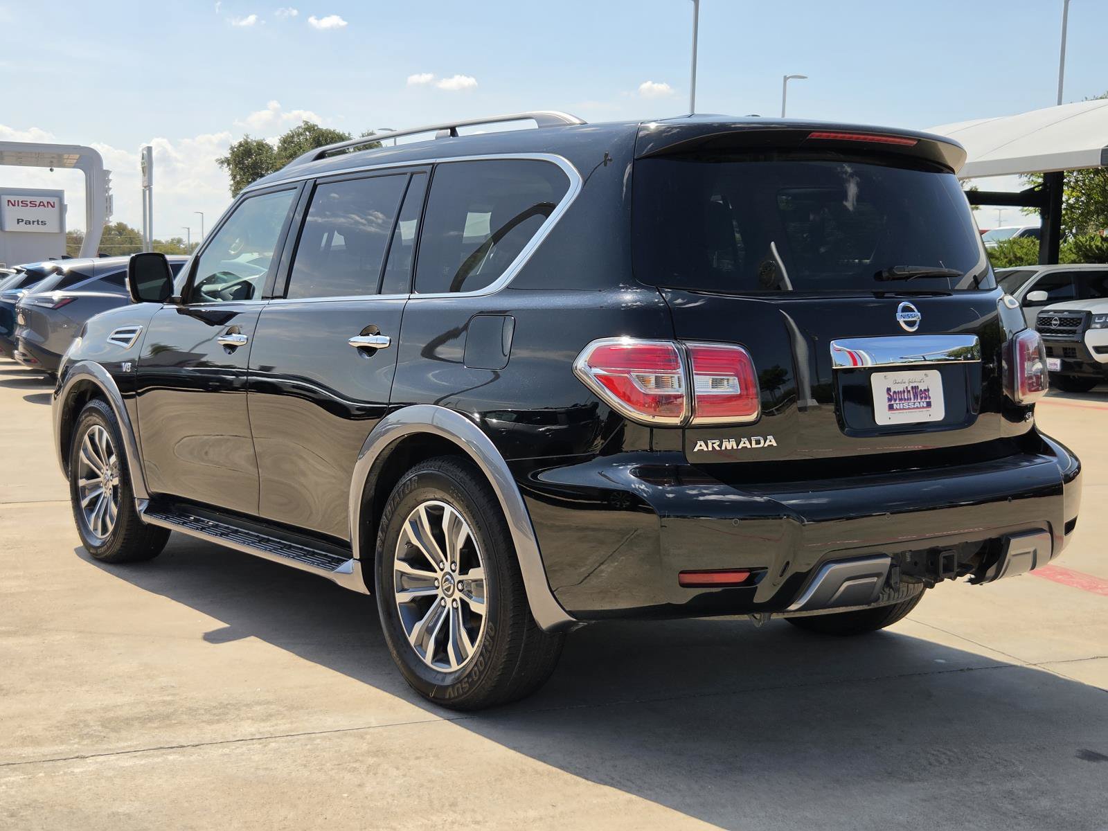 Used 2019 Nissan Armada SL w/ Premium Package AWD/4WD image 7