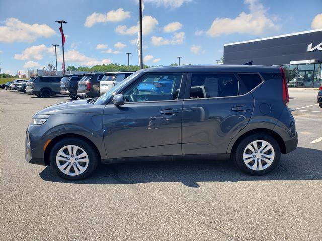 Certified 2022 Kia Soul LX FWD image 8