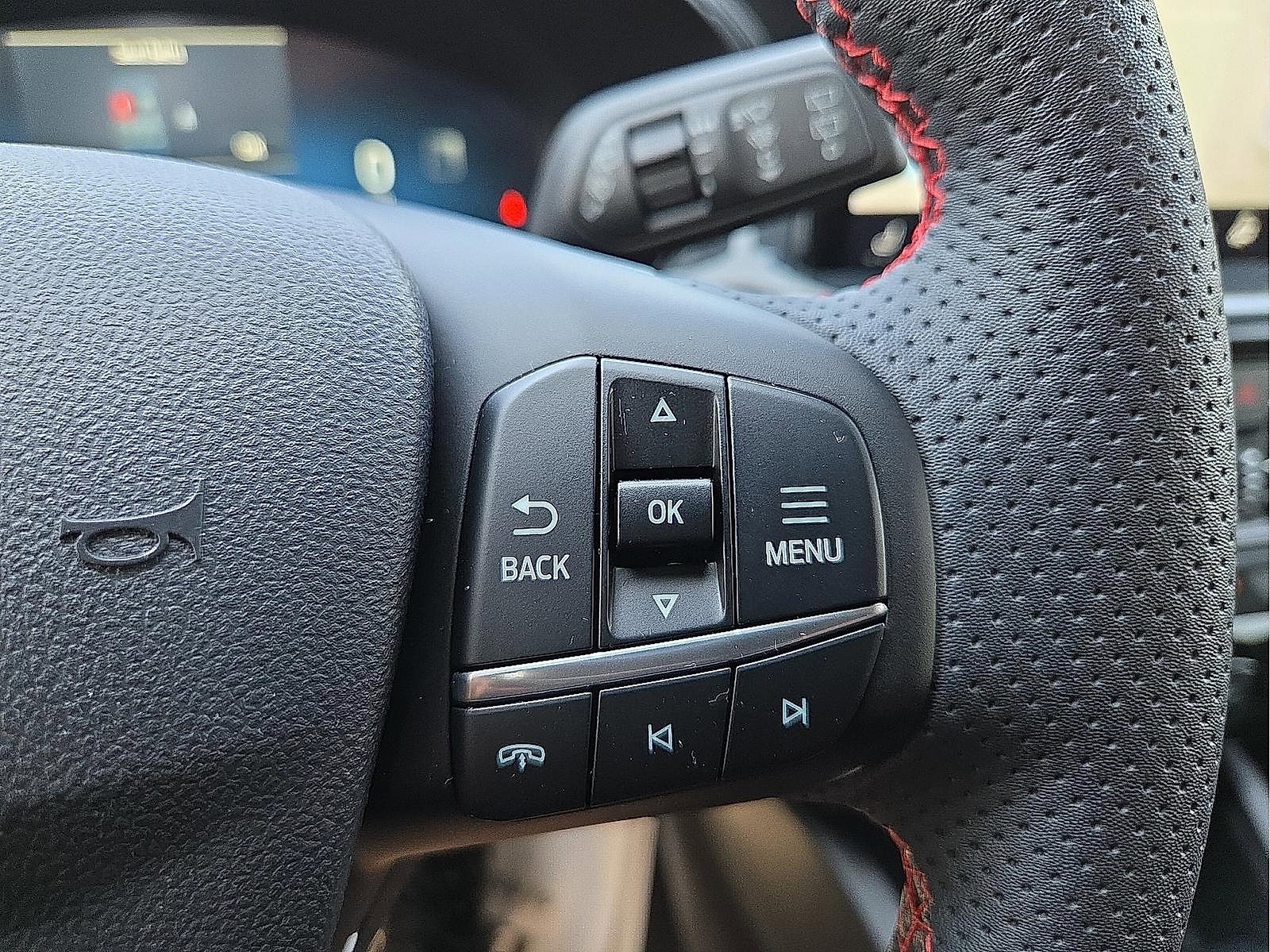 Used 2023 Ford Escape ST-Line Elite w/ Premium Technology Package image 21